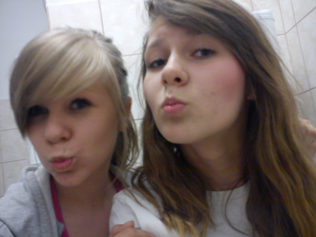 z Dominik ; *