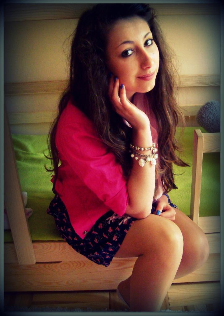 Heloo;D