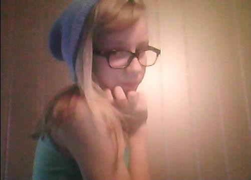 :3