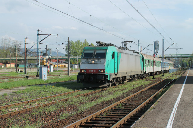 E186-131