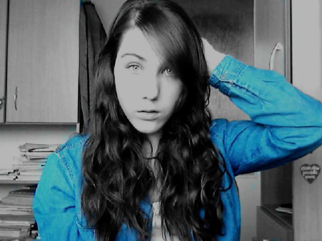 adwfsdgfhgh