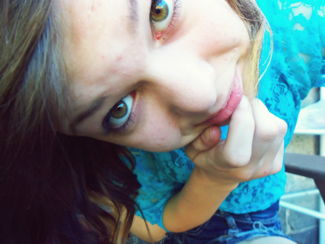 Hmm... -.^