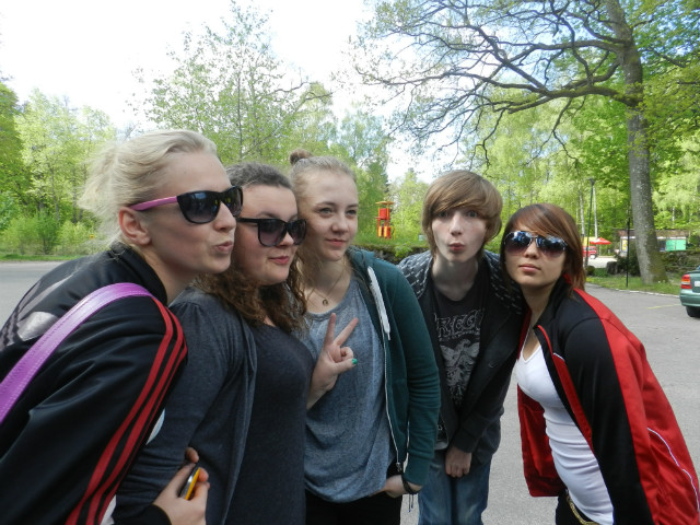 czwartek.