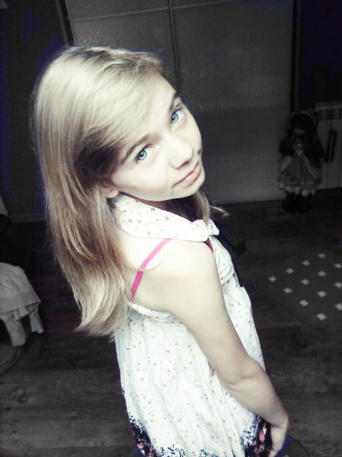 ja w ssukience >.