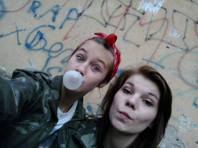 KOCHAM MADZIKA;**