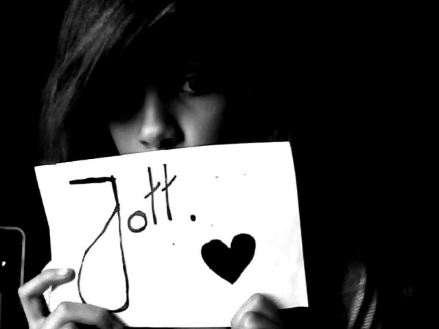 Jo . : *