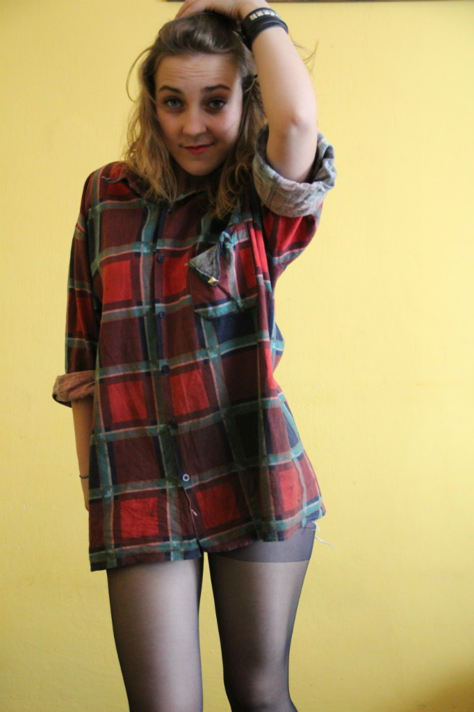 :*