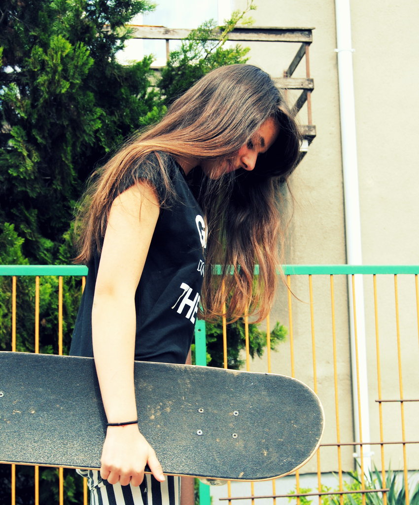 smutnawo ;c