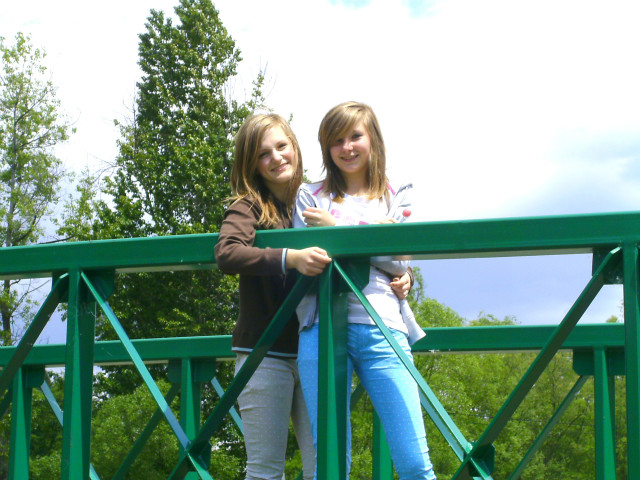 friendfriendfriend ;d
