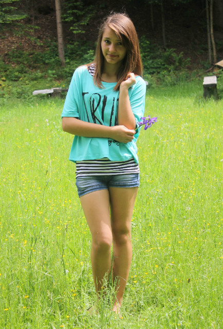 taaaa.