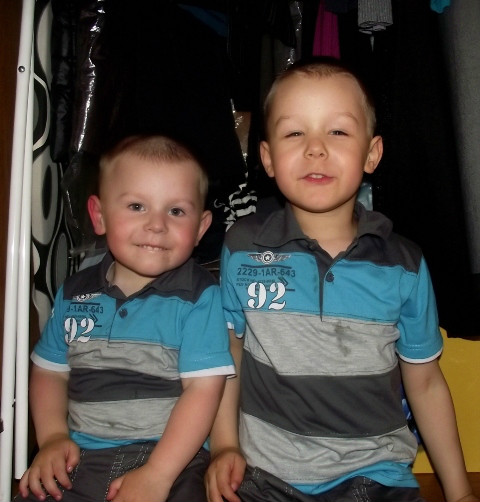 Mordeczki kochane :**