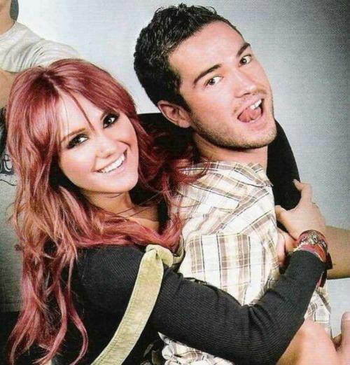 Dulce Maria y Alfonso Herrera.!