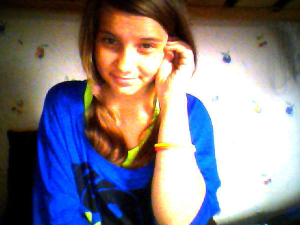 smutnooo ;c