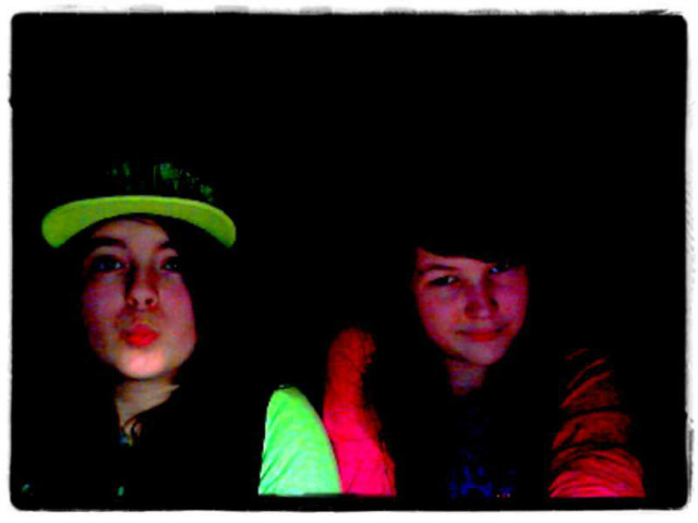 Z Ol < 33 