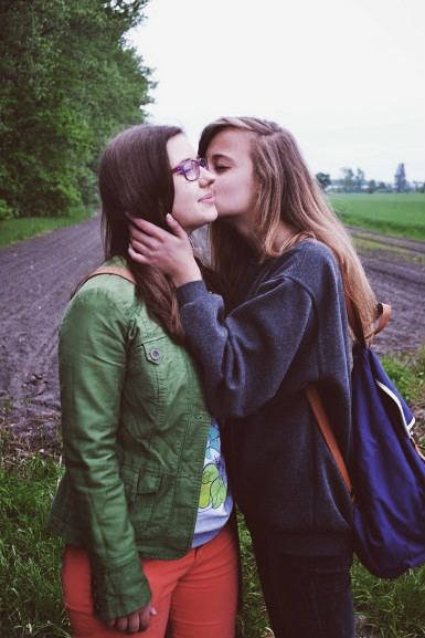 Asiek:*