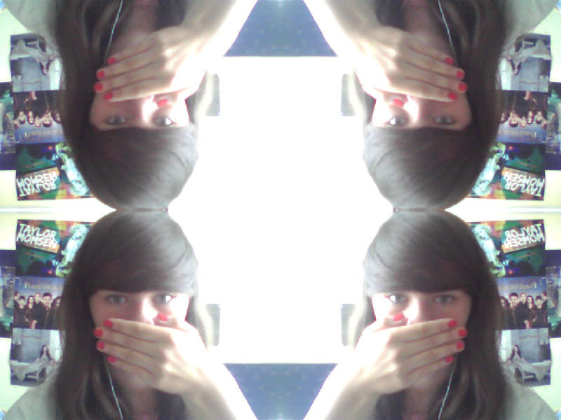 Mrrau.