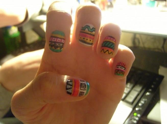 # 1. Aztec nails