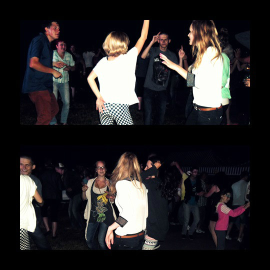 DANCING ;D!