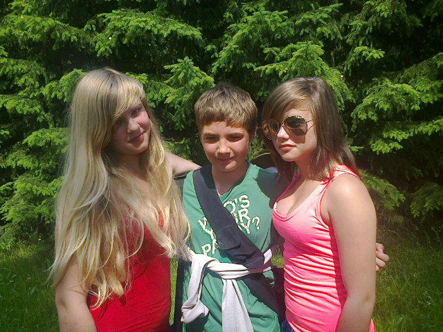 z King i Os < 33 