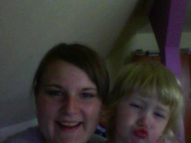 Julia :* 