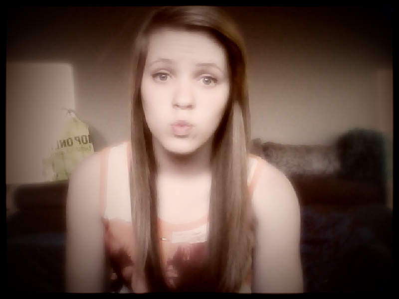 wave >.