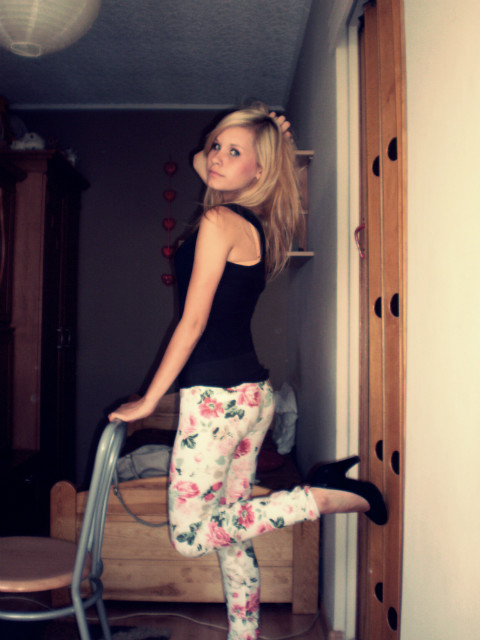 ;*