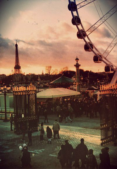 Paris . 