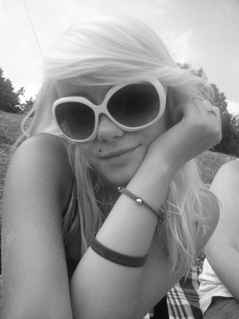 pis jool.