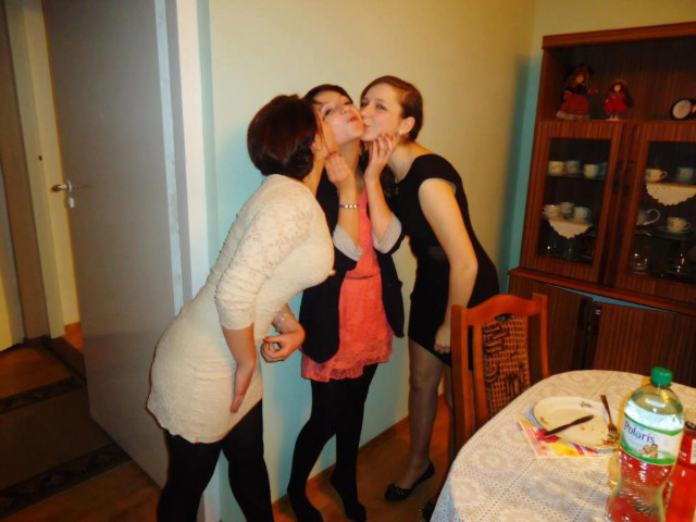 :*