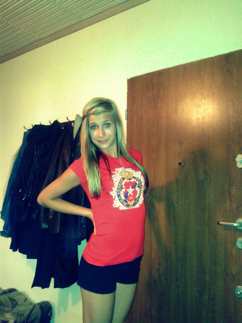 TS ;*