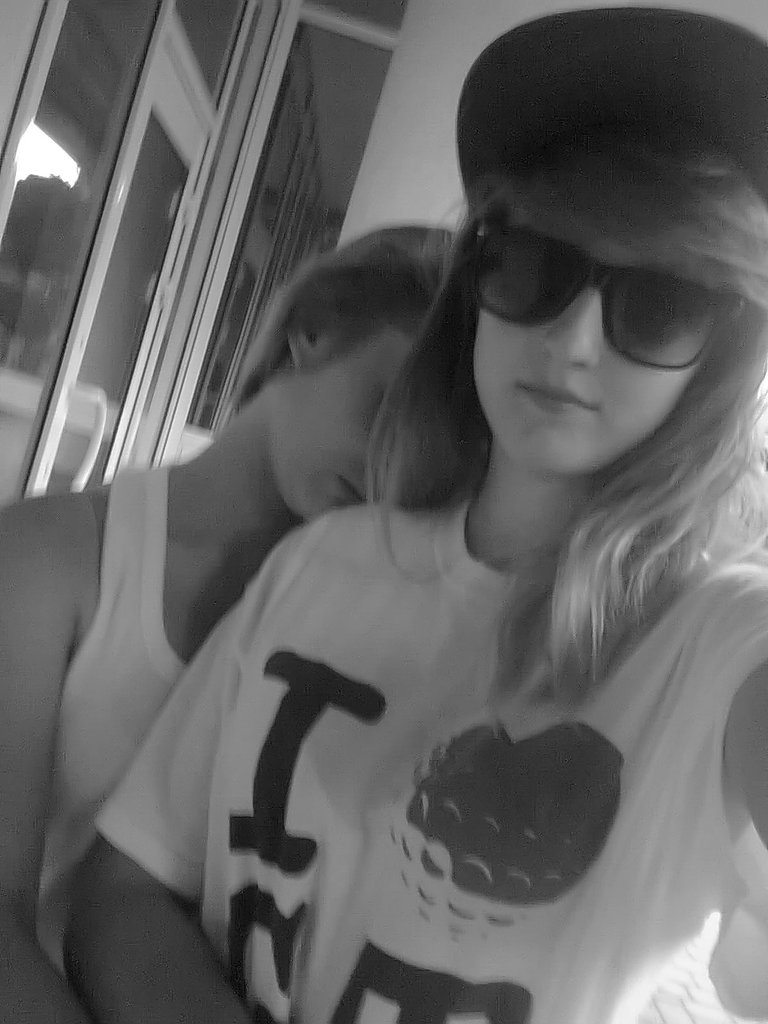 BEST FRIENDS 