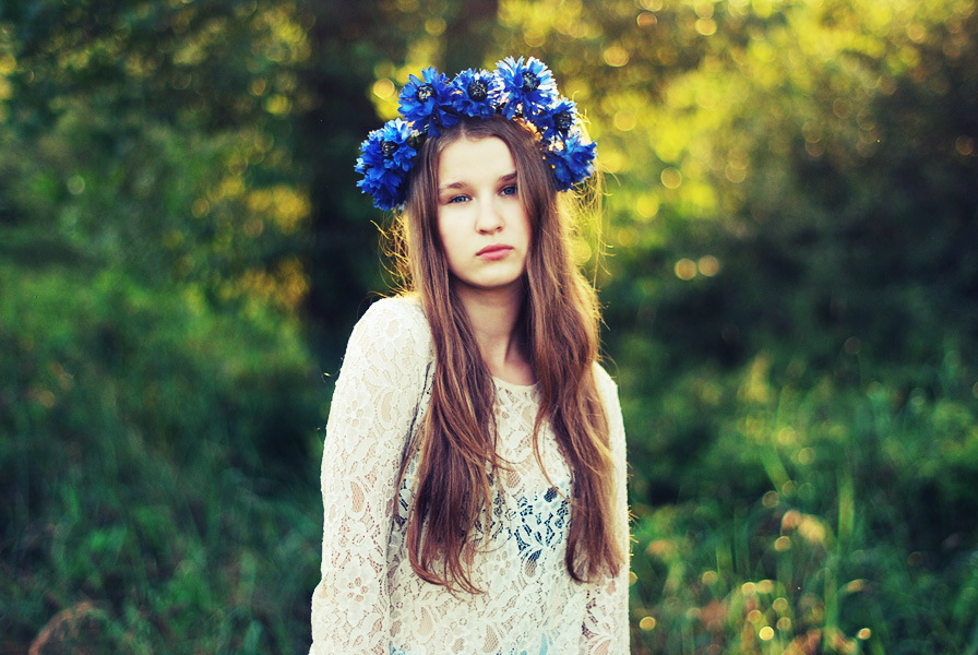 Blue garland