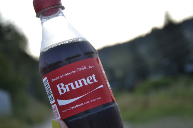 BRUNET :)