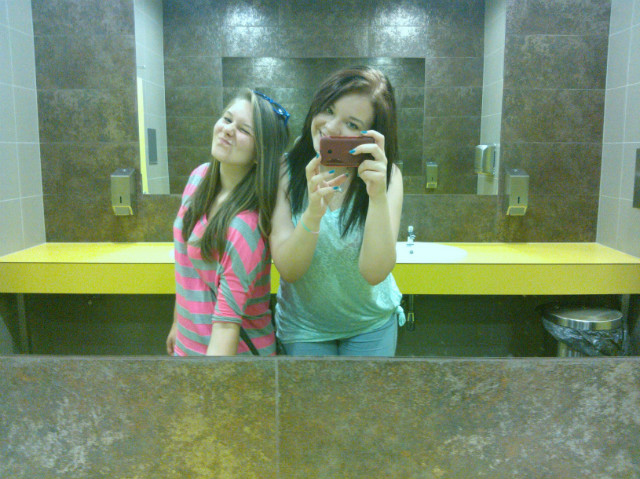 dwuishdebfndskao.