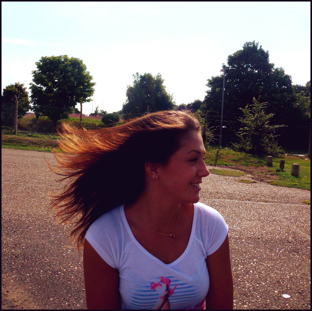 wind is ruffling my hair :D