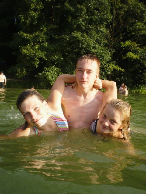 Wam ;o 