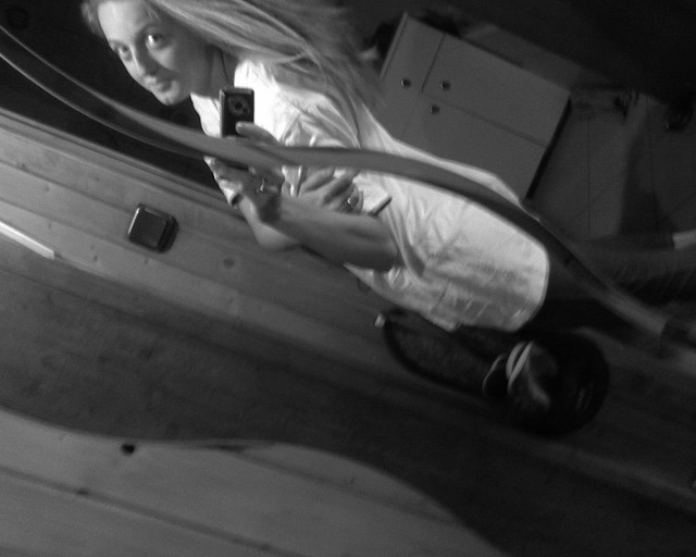 Jaa ,  w koszulce mika.. ;**