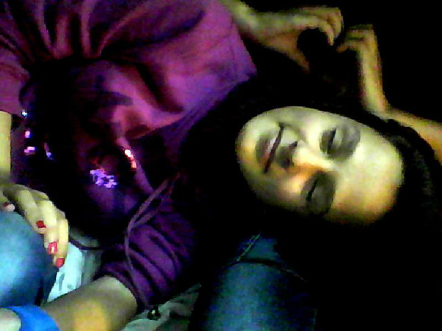 Leee . 