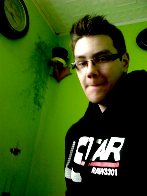 GUWNO.