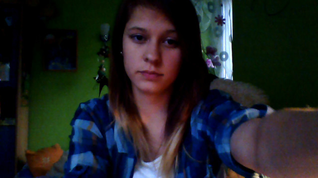 bez okularkw ;d 
