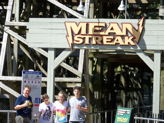 CEDAR POINT 