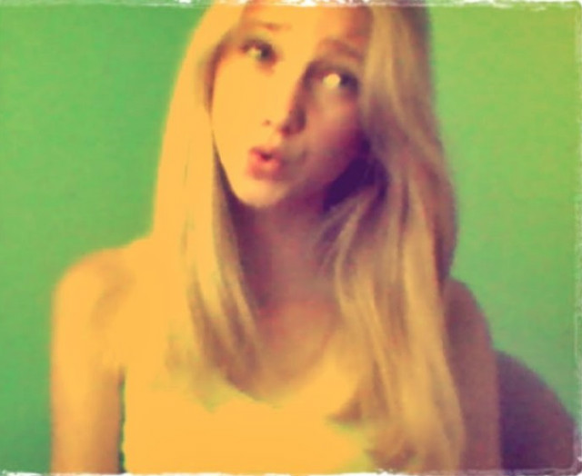 WUUAAAAAMIK 