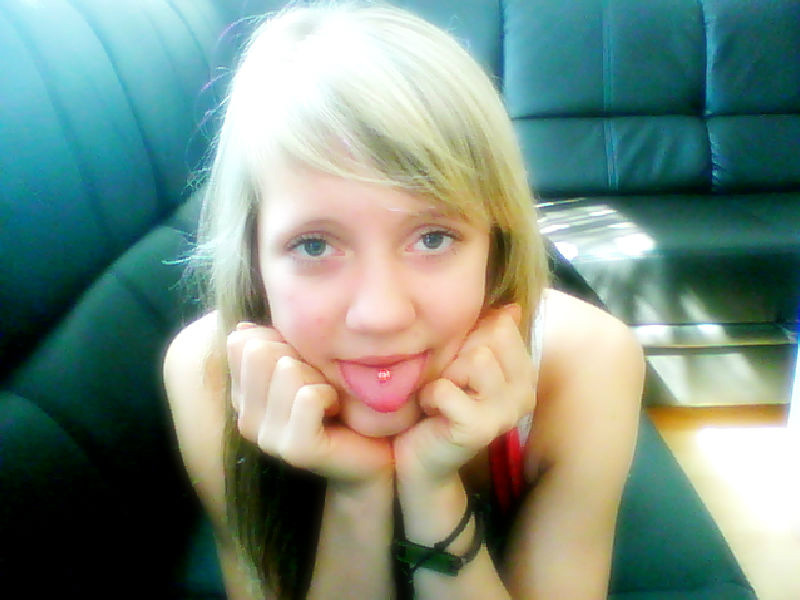 happy ;3