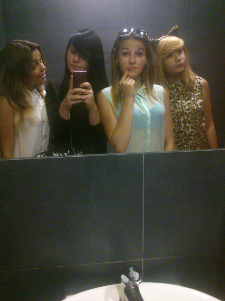 jhgfdcx