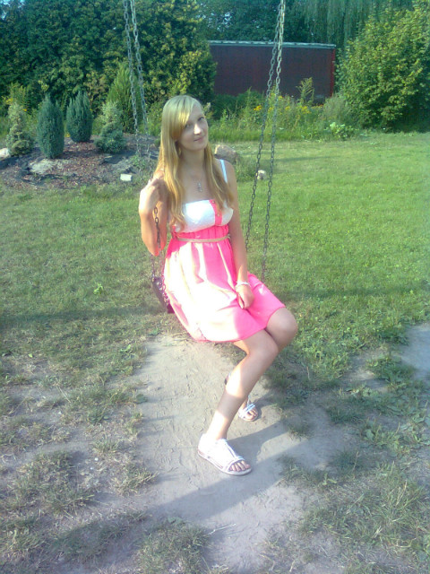 :).. Warto patrze w oddal.