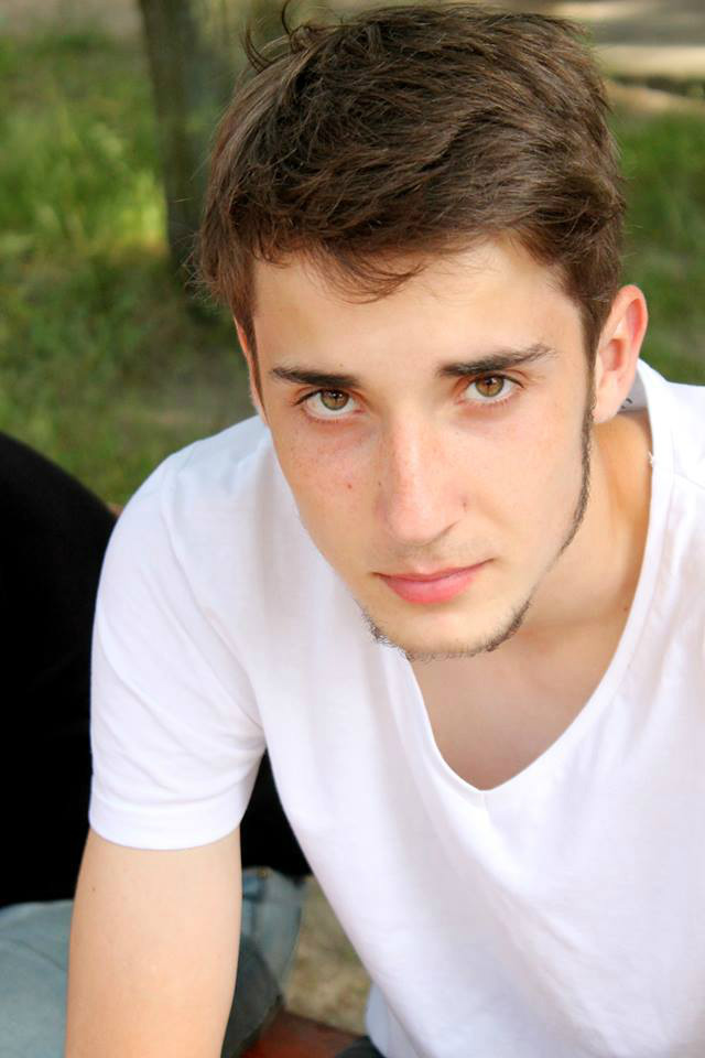 Szymon :3