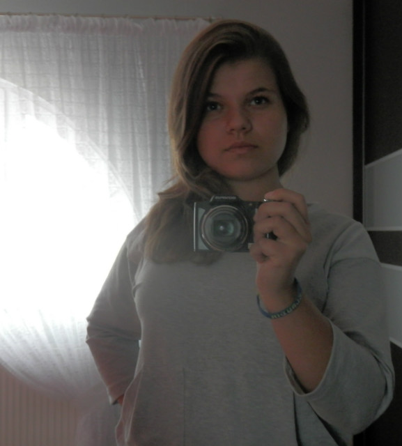 PIERWSZY DZIE W SZKOLE :/