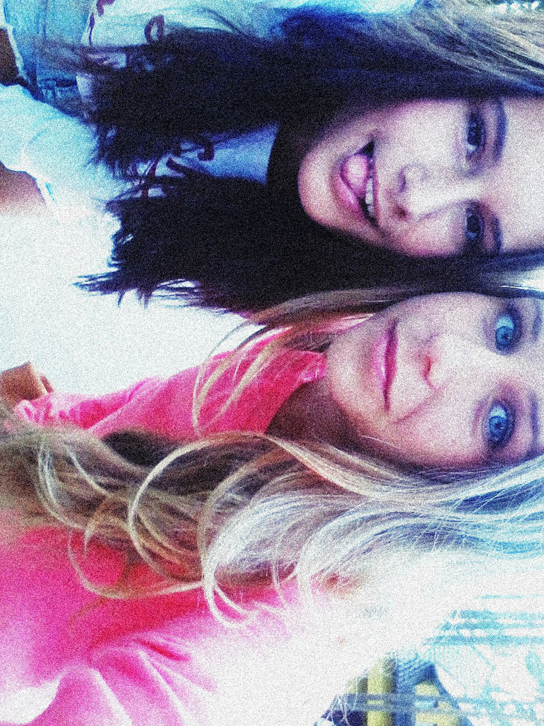 kocica:*