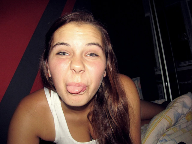 :P 