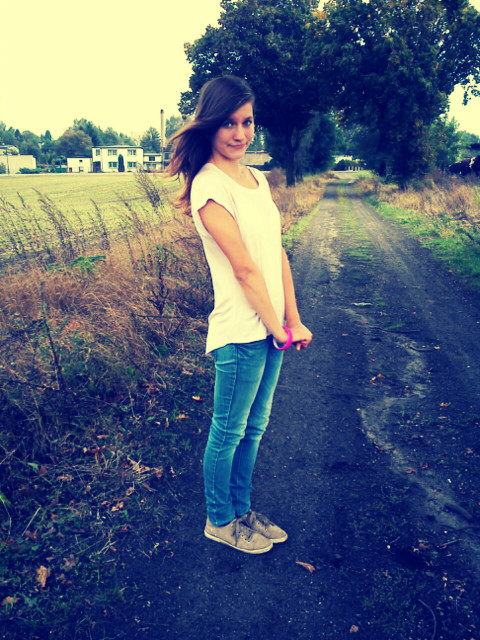 Lolss ; *